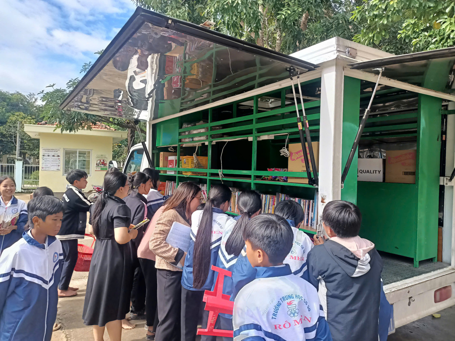 Xe thư viện lưu động